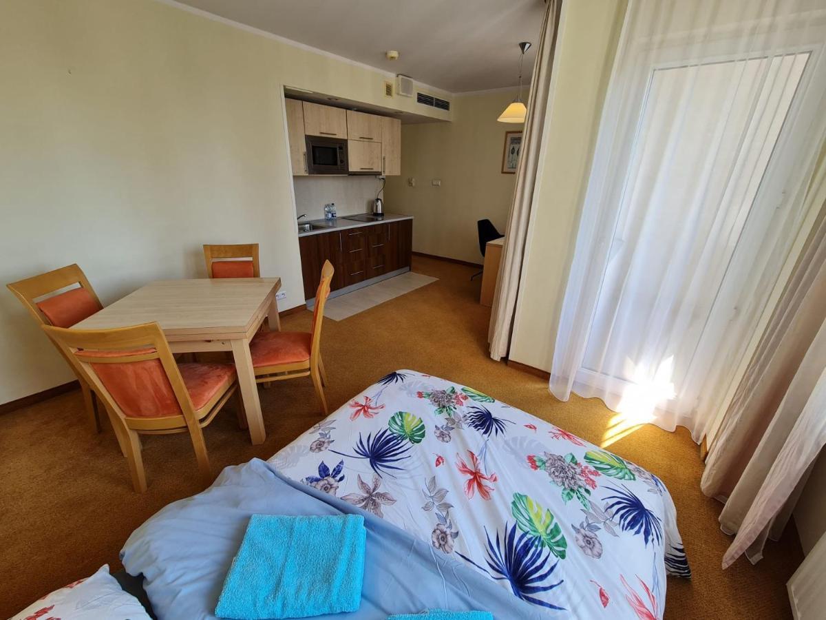 10Q - Z6 Apartament 804 Варшава Екстер'єр фото